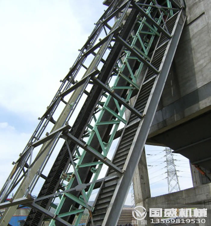 傾角皮帶機(jī) 傾角皮帶機(jī)