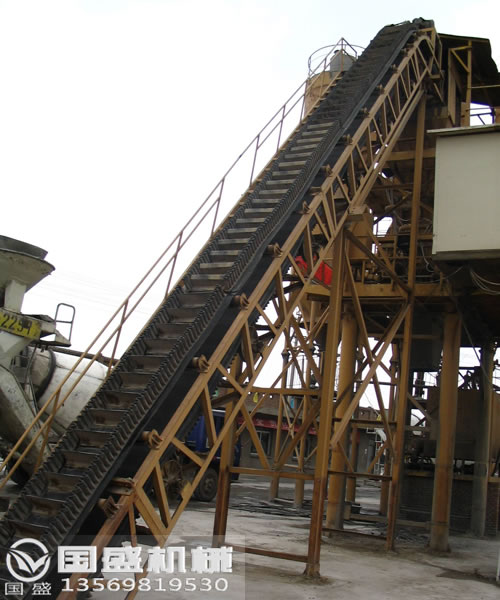 波狀擋邊帶式輸送機(jī) 波狀擋邊帶式輸送機(jī)